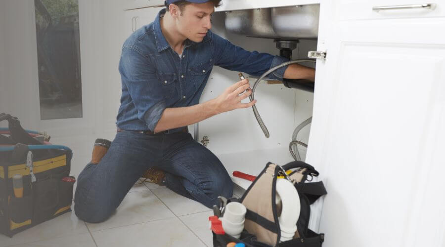 Professional water heater repair in Scotland, TX